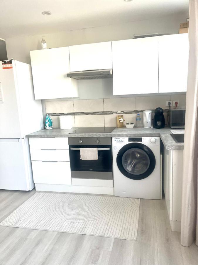 Le Serenityappart Suresnes Eksteriør billede