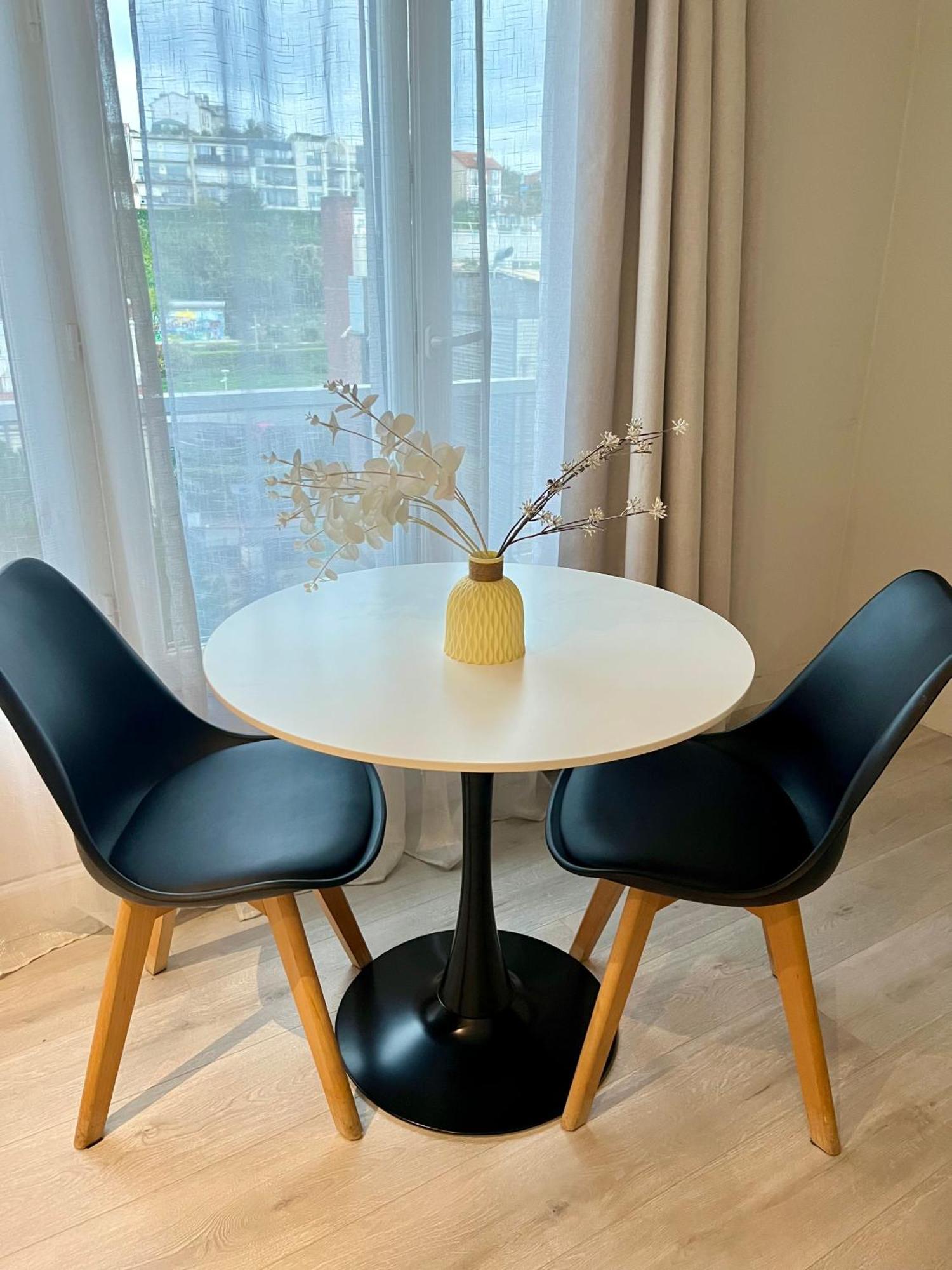 Le Serenityappart Suresnes Eksteriør billede